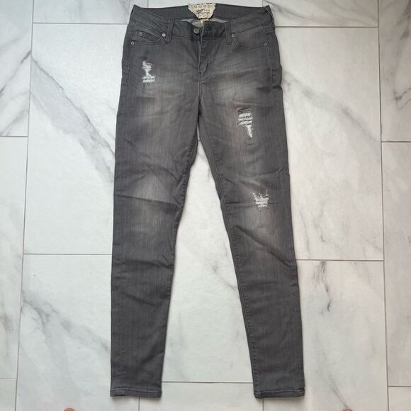 Altar’d state grey skinny distressed stretch jeans - Picture 1 of 10